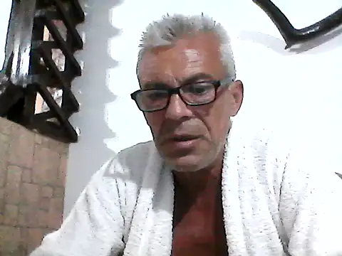 Picolo4111 online show from 22, 9, 2025