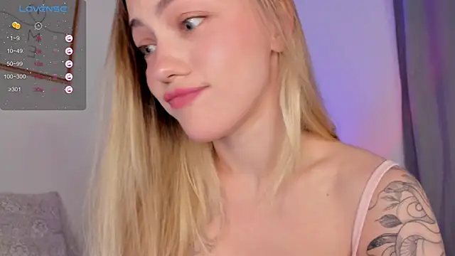 damn cutie online show from 4, 11, 2025