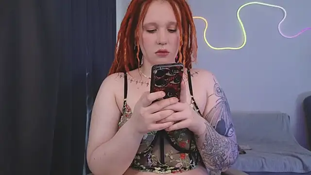 The Full Red Moon online show from 25, 6, 2026