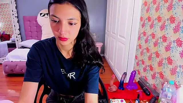 Snapshot of Iris_Stone_ chatting on 3, 3, 2025 Iris Stone online show from 3, 3, 2025