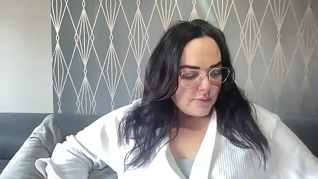 Snapshot of clara_lu chatting on 18, 3, 2025 clara lu online show from 18, 3, 2025
