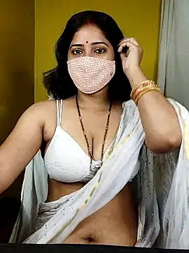 Snapshot of natasha_bhabhi chatting on 6, 7, 2026 natasha bhabhi online show from 6, 7, 2026