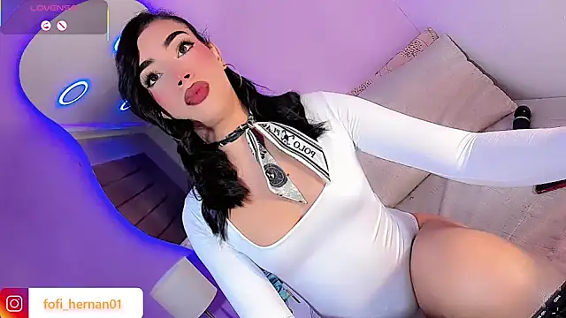Snapshot of Sofi_hdz chatting on 17, 5, 2026 Sofi hdz online show from 17, 5, 2026