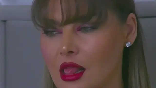 RissaRheys online show from 12, 10, 2025