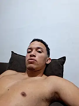 Snapshot of Pietro_novin chatting on 26, 10, 2025 Pietro novin online show from 26, 10, 2025