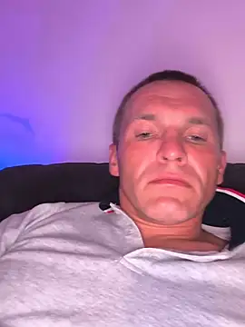 Snapshot of AttractiveSilk5 chatting on 4, 7, 2026 AttractiveSilk5 online show from 4, 7, 2026