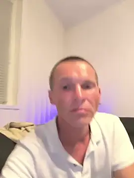 Snapshot of AttractiveSilk5 chatting on 26, 6, 2026 AttractiveSilk5 online show from 26, 6, 2026