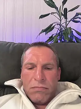 AttractiveSilk5 online show from 14, 6, 2026