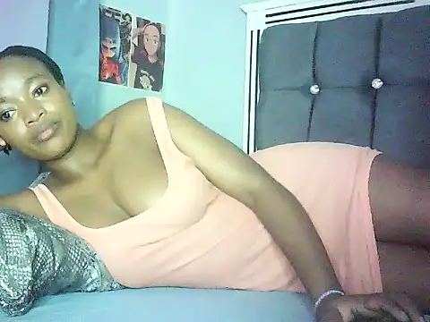 Cryaluna online show from 6, 3, 2026