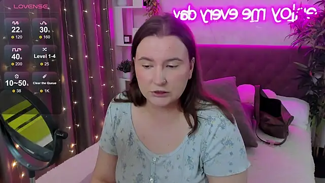 FeralPeach online show from 10, 5, 2026