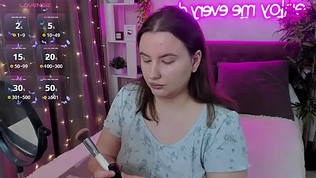 FeralPeach online show from 24, 4, 2026