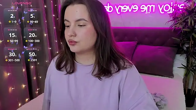 FeralPeach online show from 3, 4, 2026