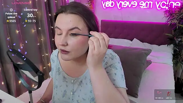 FeralPeach online show from 11, 1, 2026