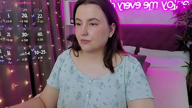 FeralPeach online show from 19, 4, 2026