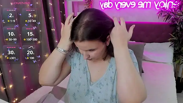 FeralPeach online show from 1, 11, 2025