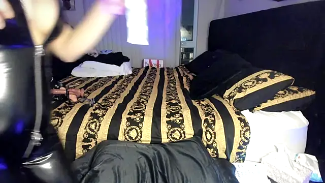 yourgoddessangela online show from 19, 2, 2025