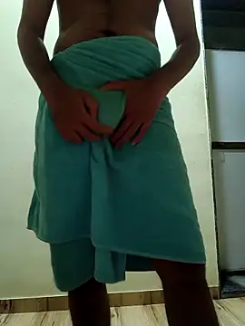 Collegeboywithbigweapan21 online show from 5, 5, 2026