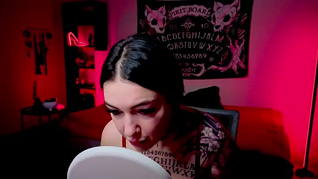 Magic Allie online show from 17, 4, 2026