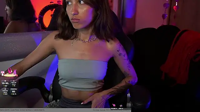 Snapshot of MissKorah chatting on 28, 2, 2025 MissKorah online show from 28, 2, 2025