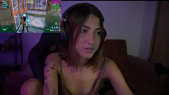 Snapshot of MissKorah chatting on 31, 12, 2024 MissKorah online show from 31, 12, 2024