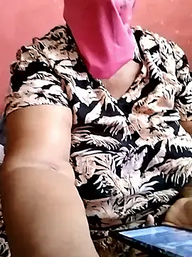 naughtygrannyXXX online show from 6, 10, 2025