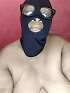 Snapshot of naughtygrannyXXX chatting on 20, 10, 2025 naughtygrannyXXX online show from 20, 10, 2025