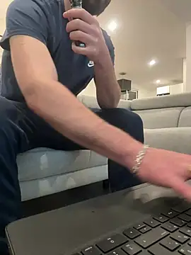 Snapshot of gangdusale2-0 chatting on 5, 2, 2025 gangdusale2-0 online show from 5, 2, 2025