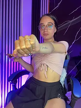 Ady 18 online show from 20, 10, 2025