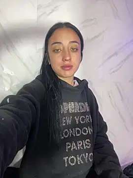 Ady 18 online show from 30, 11, 2025