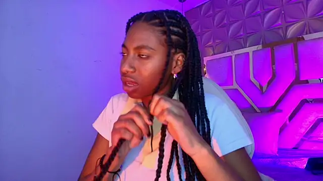 Queen perla  online show from 26, 4, 2026
