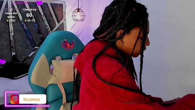 Queen perla  online show from 21, 9, 2025
