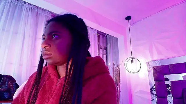 Snapshot of Queen_perla_ chatting on 30, 6, 2026 Queen perla online show from 30, 6, 2026