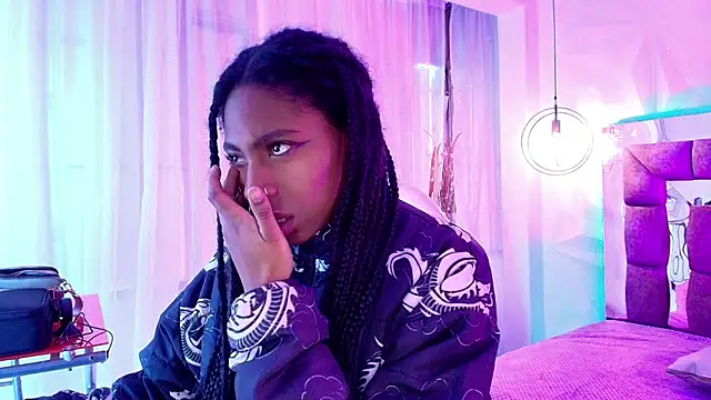 Snapshot of Queen_perla_ chatting on 19, 7, 2026 Queen perla online show from 19, 7, 2026