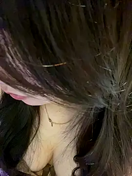 Hotellinh12 online show from 15, 11, 2025