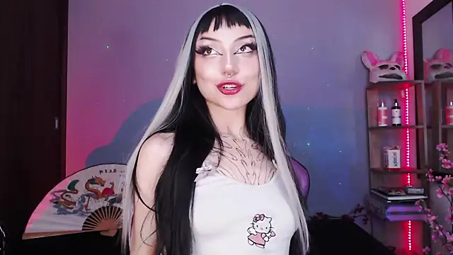 Snapshot of catipetite chatting on 20, 2, 2025 catipetite online show from 20, 2, 2025