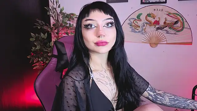 Snapshot of catipetite chatting on 1, 7, 2026 catipetite online show from 1, 7, 2026
