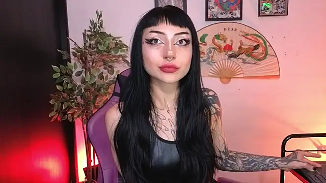 Snapshot of catipetite chatting on 17, 5, 2026 catipetite online show from 17, 5, 2026