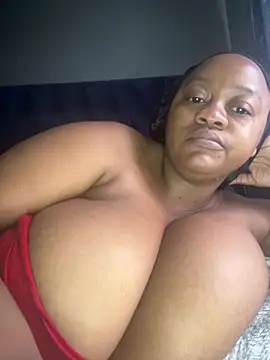 Chubbykarisma27 online show from 13, 4, 2026