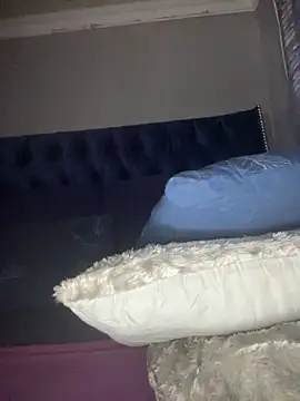 Chubbykarisma27 online show from 6, 11, 2025