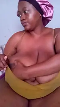 Chubbykarisma27 online show from 10, 1, 2025