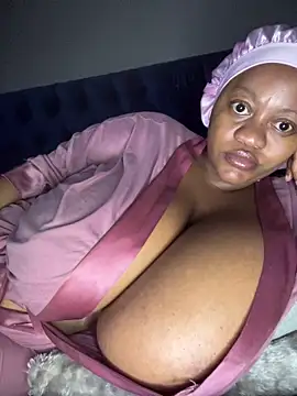 Chubbykarisma27 online show from 1, 12, 2025