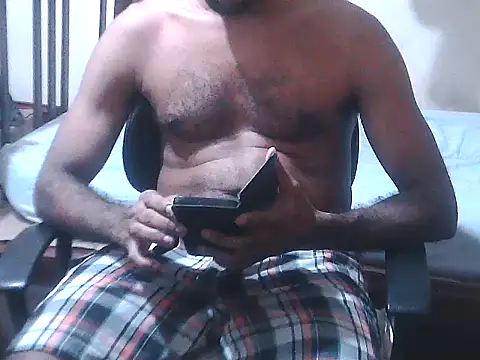 Snapshot of ROCKY_USA_18 chatting on 17, 5, 2026 ROCKY USA 18 online show from 17, 5, 2026