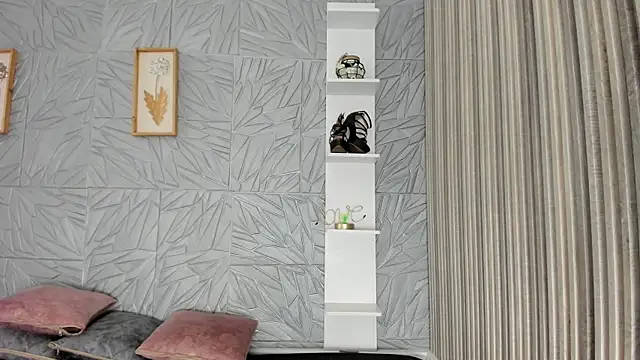 agatadelphine online show from 27, 10, 2025