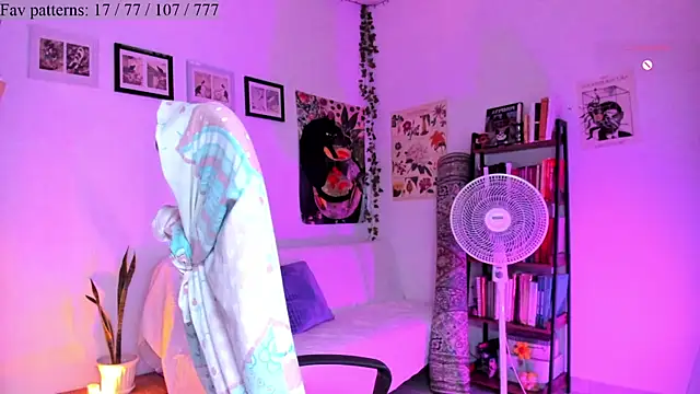 Conlosmichis online show from 9, 10, 2025