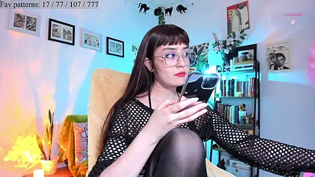 Conlosmichis online show from 16, 12, 2025