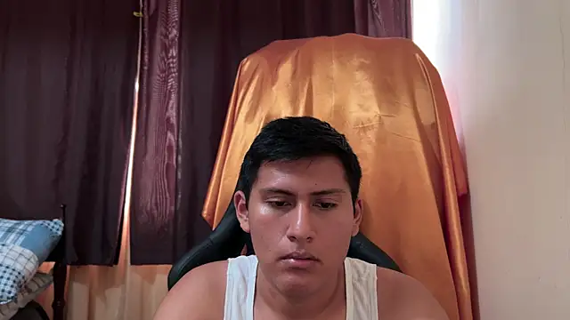 Snapshot of JoshuaTls08 chatting on 8, 3, 2025 JoshuaTls08 online show from 8, 3, 2025