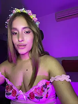 Agnescruzz online show from 18, 4, 2026