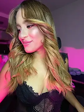 Agnescruzz online show from 30, 7, 2026