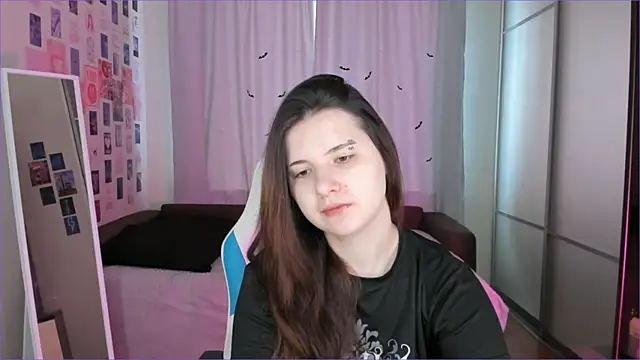Snapshot of Vanessa_Verona chatting on 16, 7, 2026 Vanessa Verona online show from 16, 7, 2026
