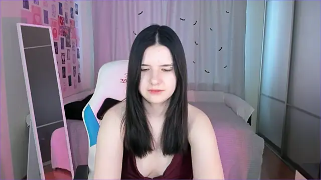 Vanessa Verona online show from 3, 5, 2026